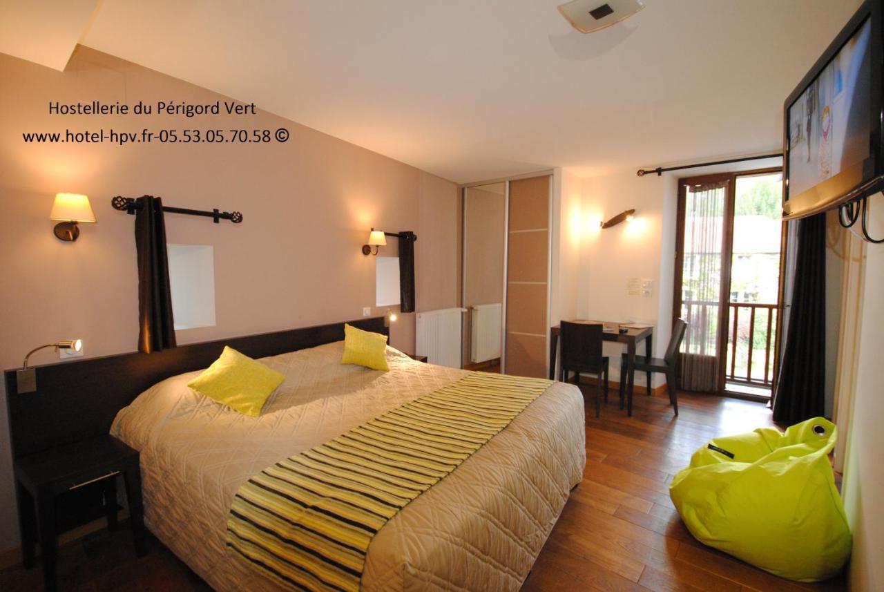 Logis Hostellerie Du Perigord Vert 브랑톰 외부 사진